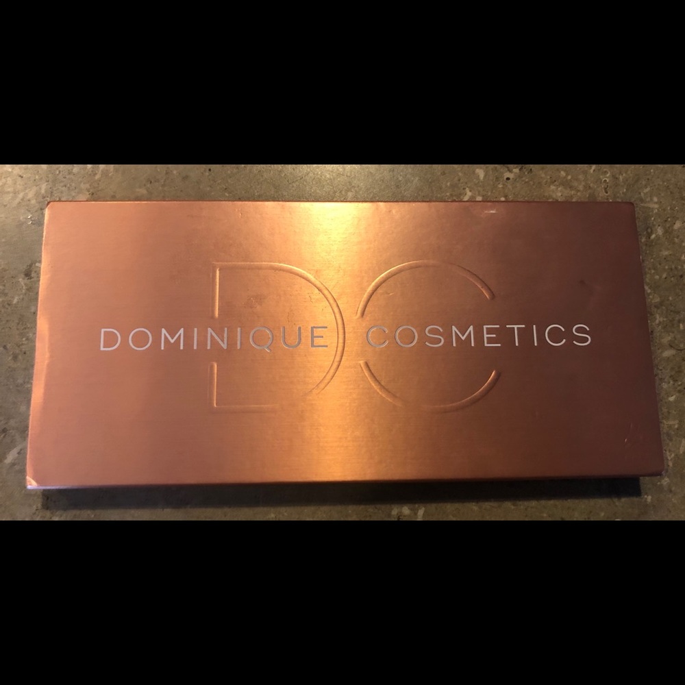 Dominique Cosmetics latte palette